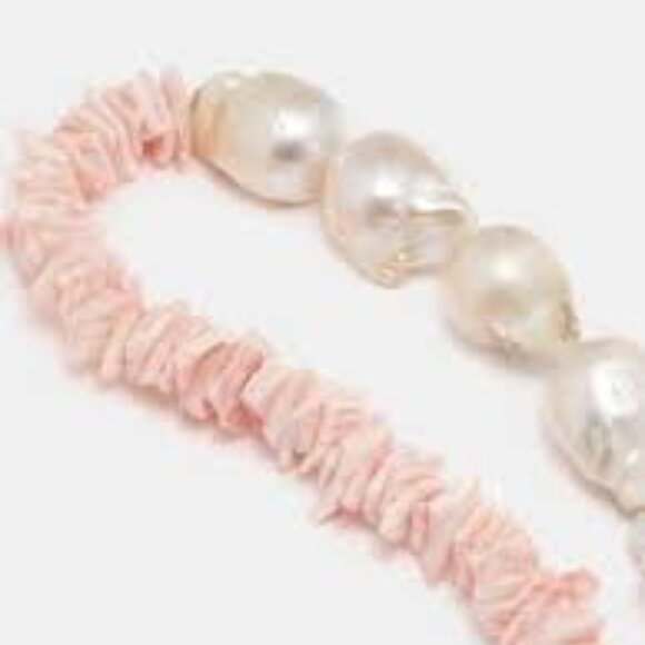 By Alona Daphne Shell, Pearl and 18k Gold necklace - Picture 2 of 4